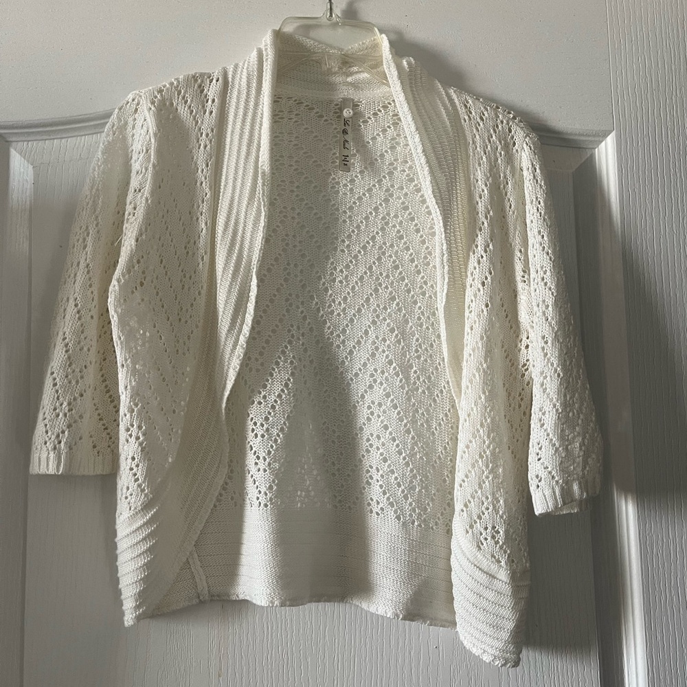 Leo & Nicole Cream Women's Cardigan